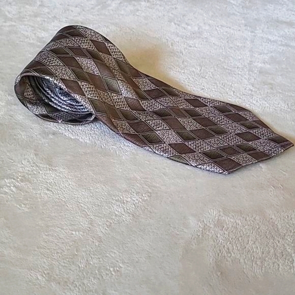 Pierre Cardin 100% Silk Geometric Necktie  Brown Green Designer Preppy Classic - Picture 11 of 11